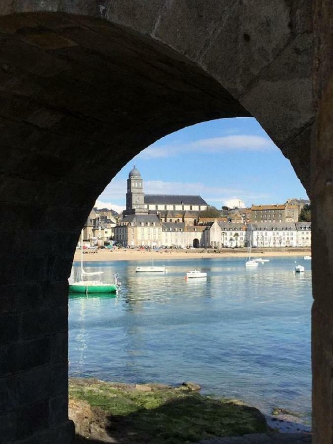 Logement Entier Saint Malo Vue Mer, Proche Ferry, Commerces Et Plage Solidor 50 M Exteriör bild